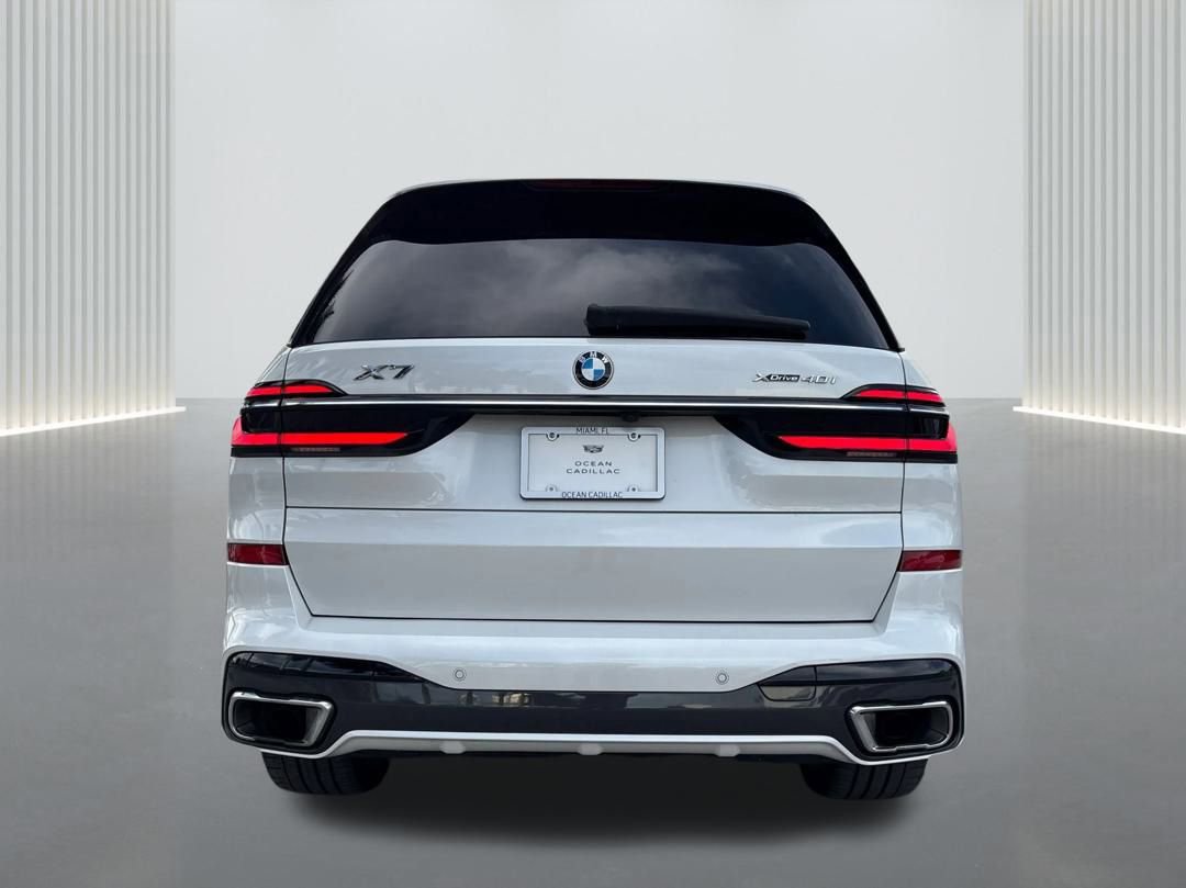 Used 2023 BMW X7 xDrive40i w/ M Sport Package image 6
