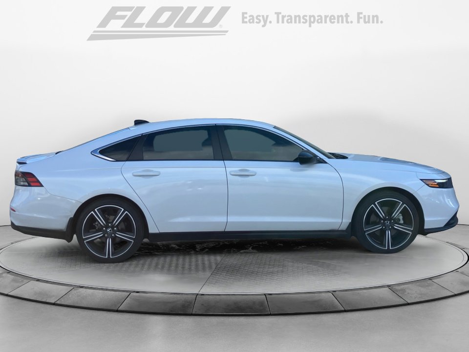 Used 2023 Honda Accord Sport image 10