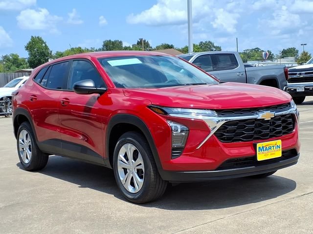 New 2026 Chevrolet Trax LS FWD image 3
