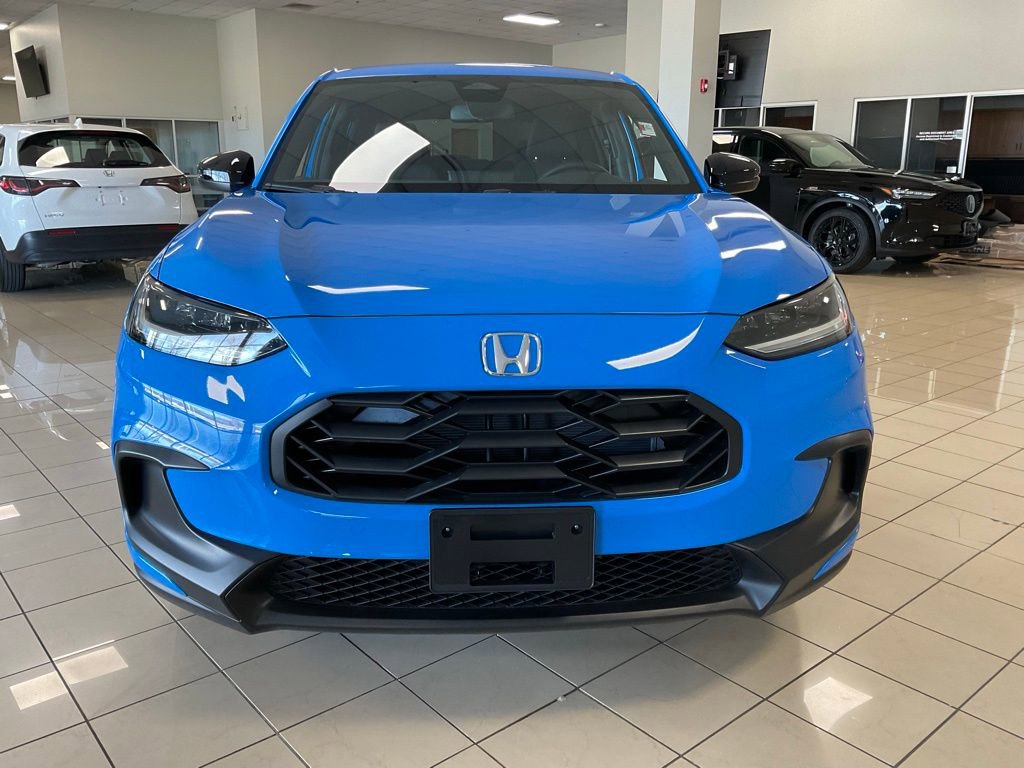 Used 2026 Honda HR-V Sport image 2