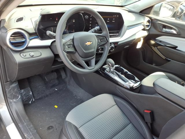 New 2026 Chevrolet Trax LT FWD image 5