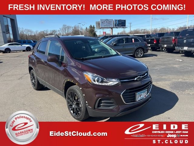 Used 2021 Chevrolet Trax LT w/ Premium Seat Package