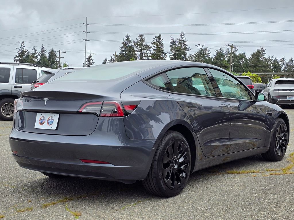 Used 2023 Tesla Model 3 Standard Range RWD image 7