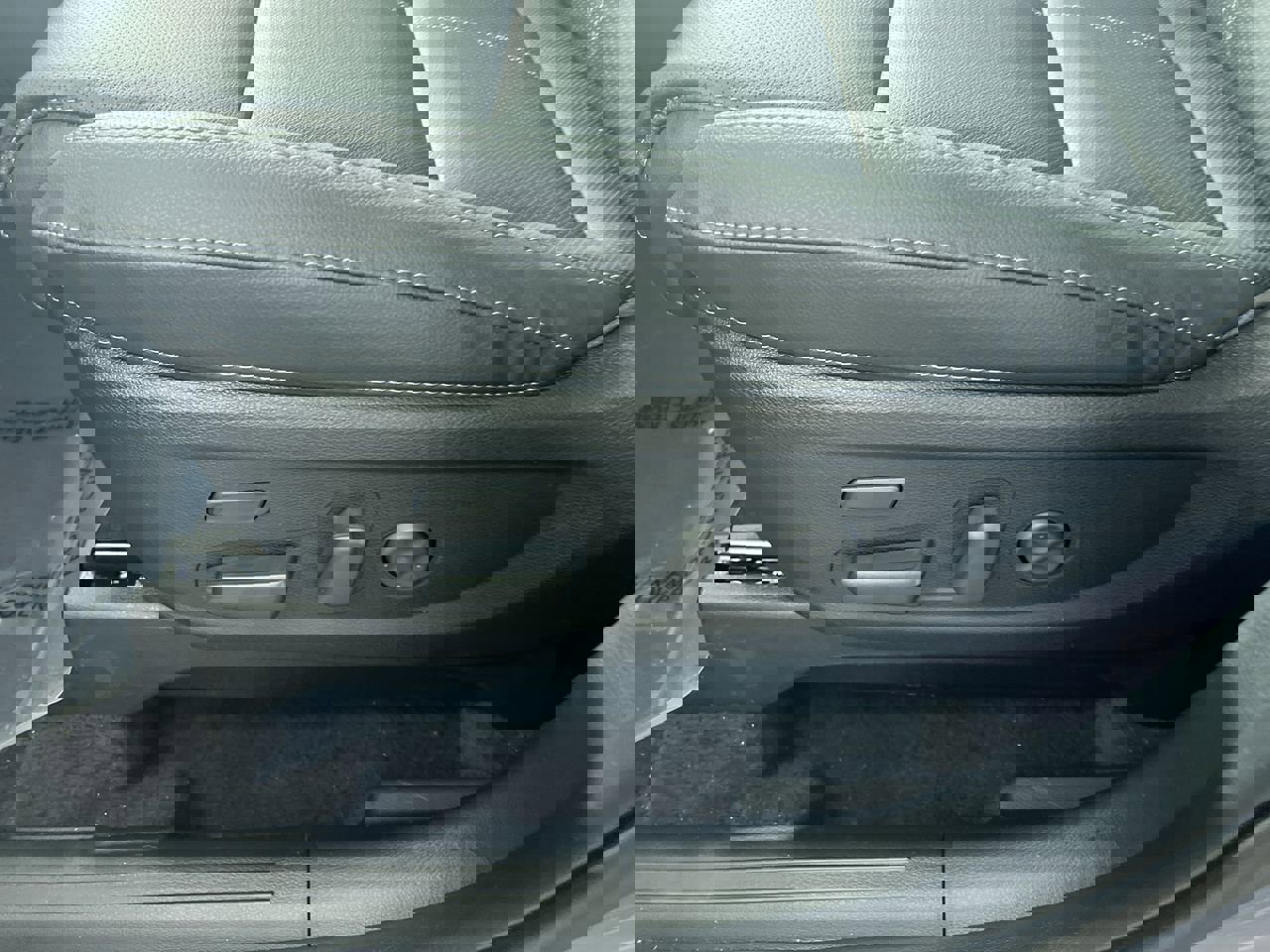 Certified 2023 Kia Telluride SX FWD image 15