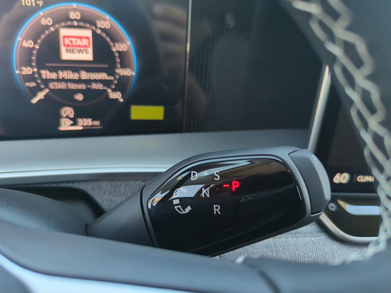 New 2025 Volkswagen Tiguan S image 15