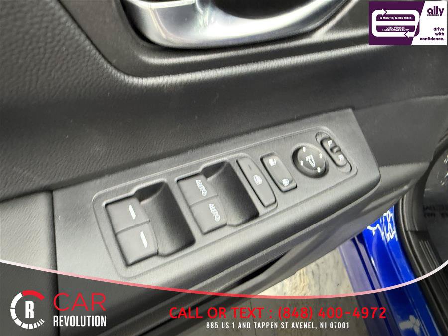 Used 2025 Honda CR-V Sport image 25