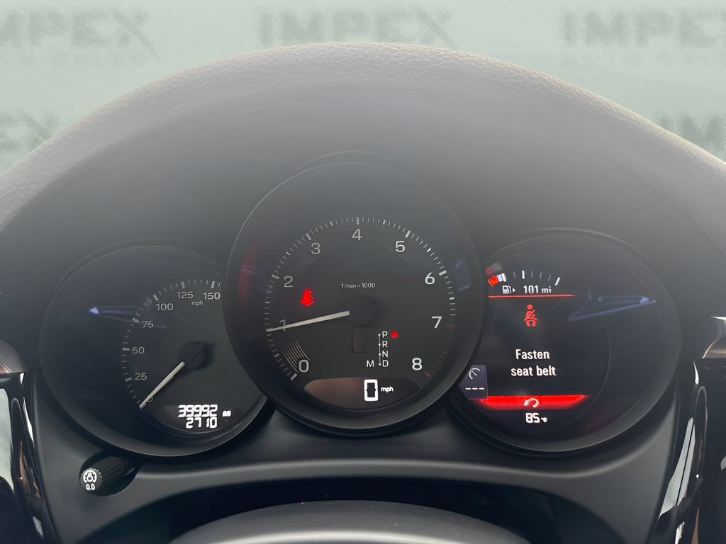 Used 2022 Porsche Macan AWD/4WD image 27