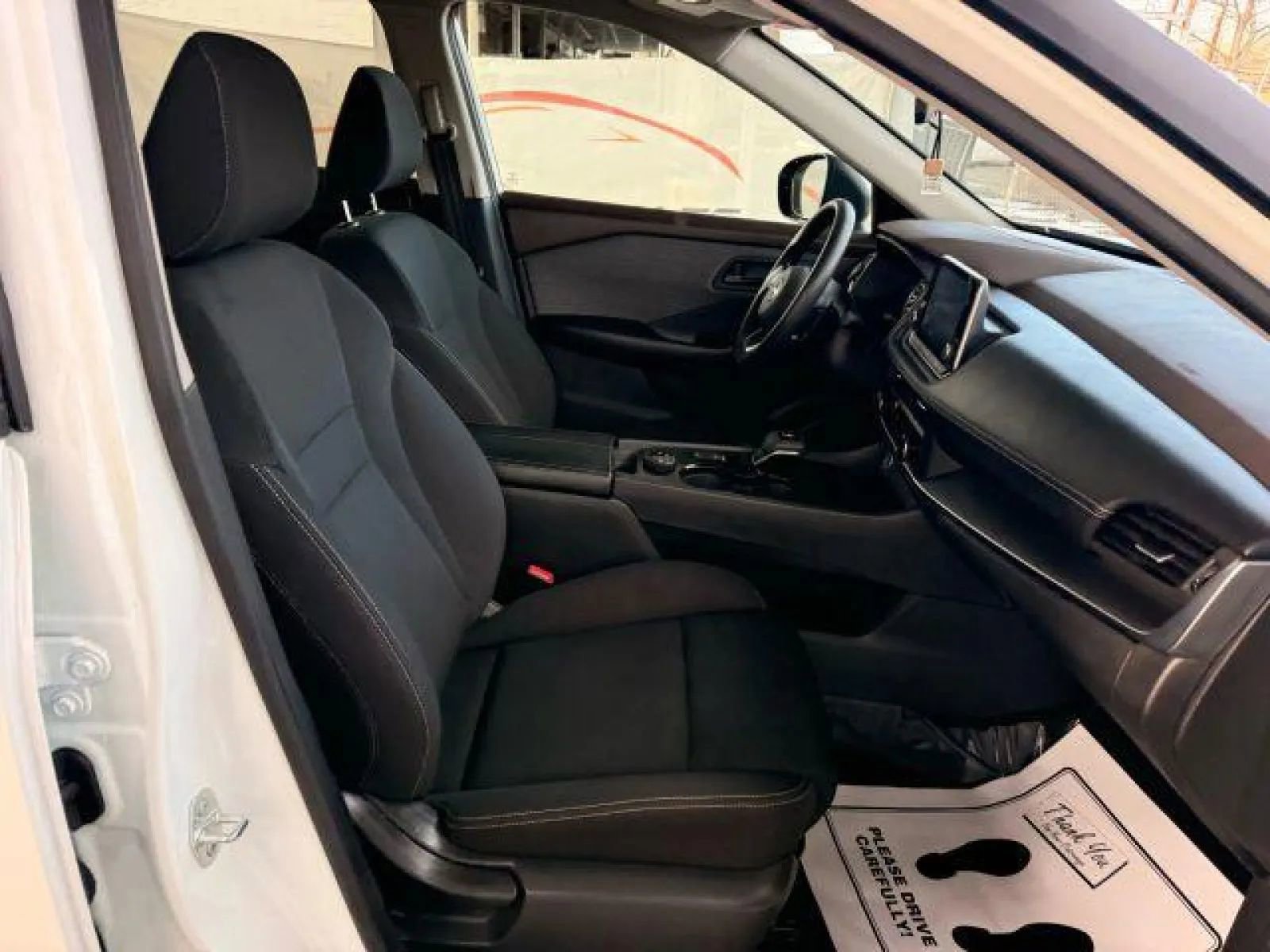 Used 2023 Nissan Rogue S AWD/4WD image 23