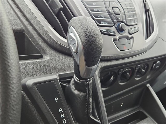 Used 2015 Ford Transit 350 XLT image 10