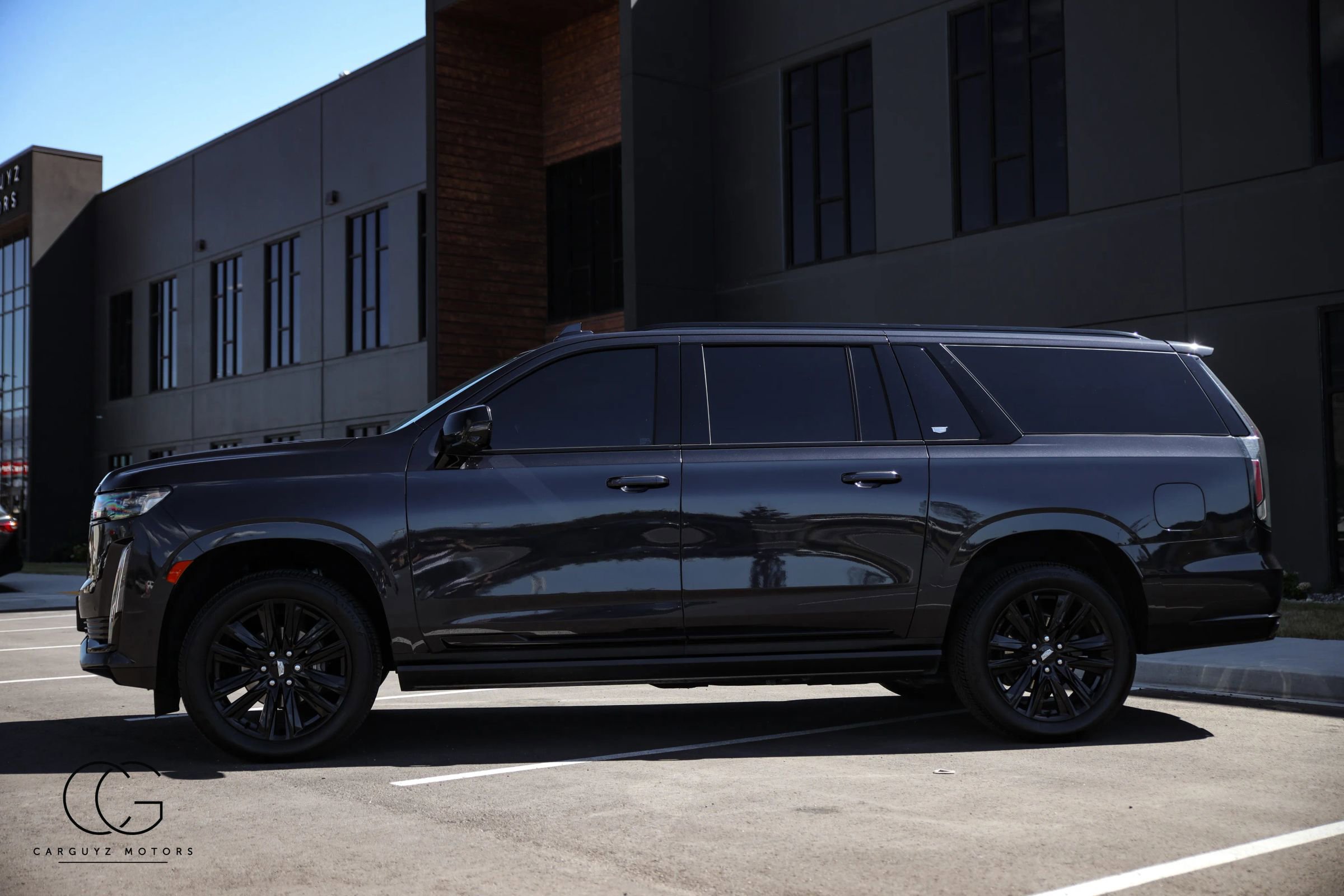 Used 2023 Cadillac Escalade ESV Sport w/ Touring Package AWD/4WD image 12