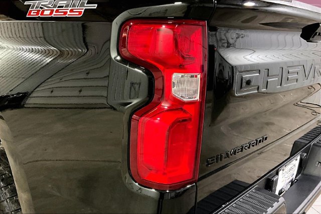Certified 2024 Chevrolet Silverado 1500 LT Trail Boss w/ LT Trail Boss Premium Package AWD/4WD image 10