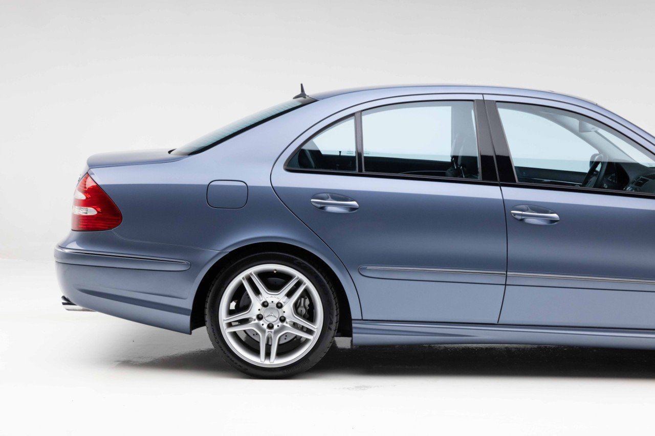 Used 2003 Mercedes-Benz E 55 AMG Sedan image 25