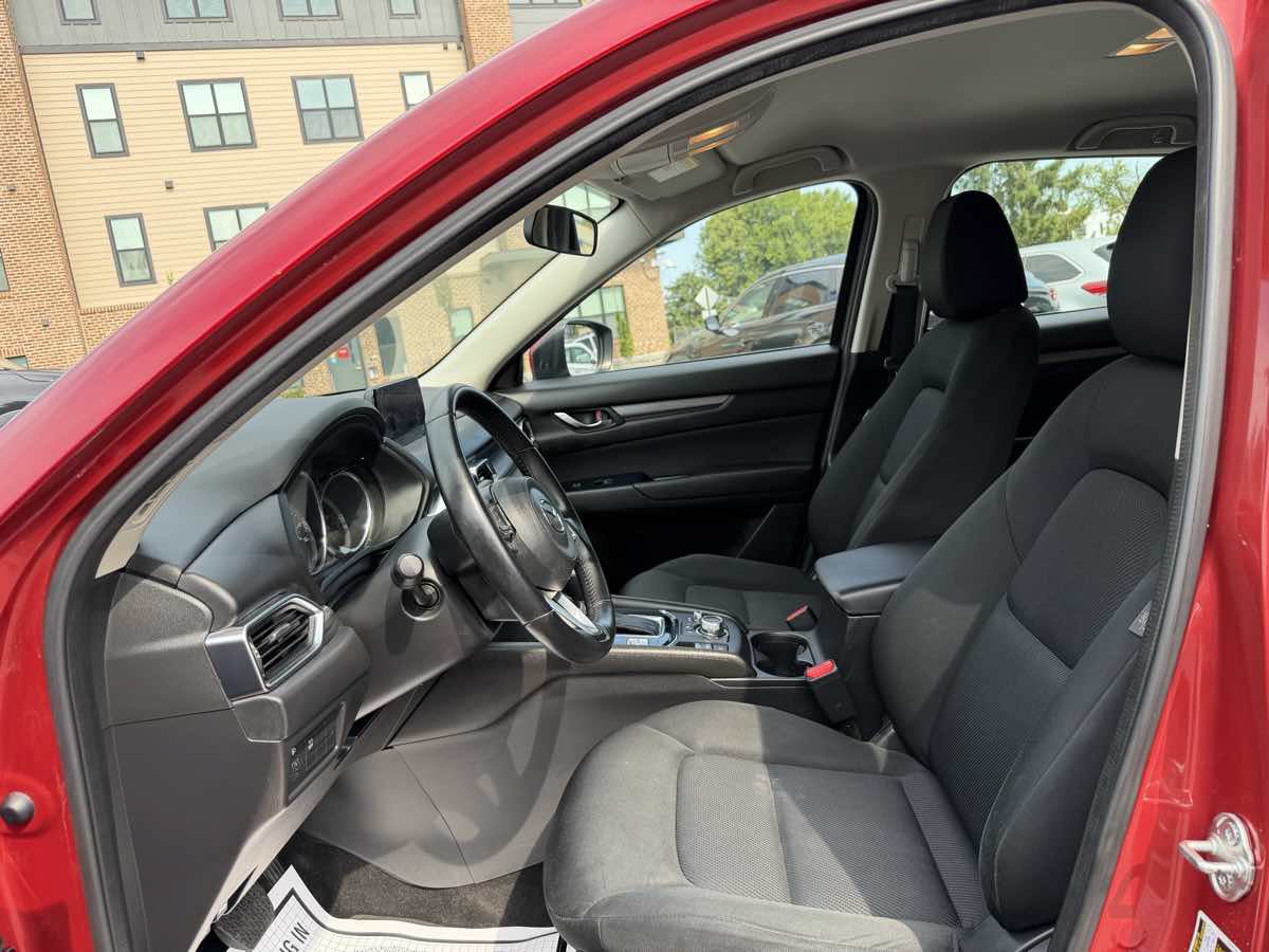 Used 2018 MAZDA CX-5 Sport AWD/4WD image 9