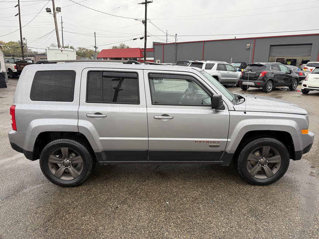 Used 2016 Jeep Patriot 75th Anniversary w/ Power Value Group AWD/4WD image 6