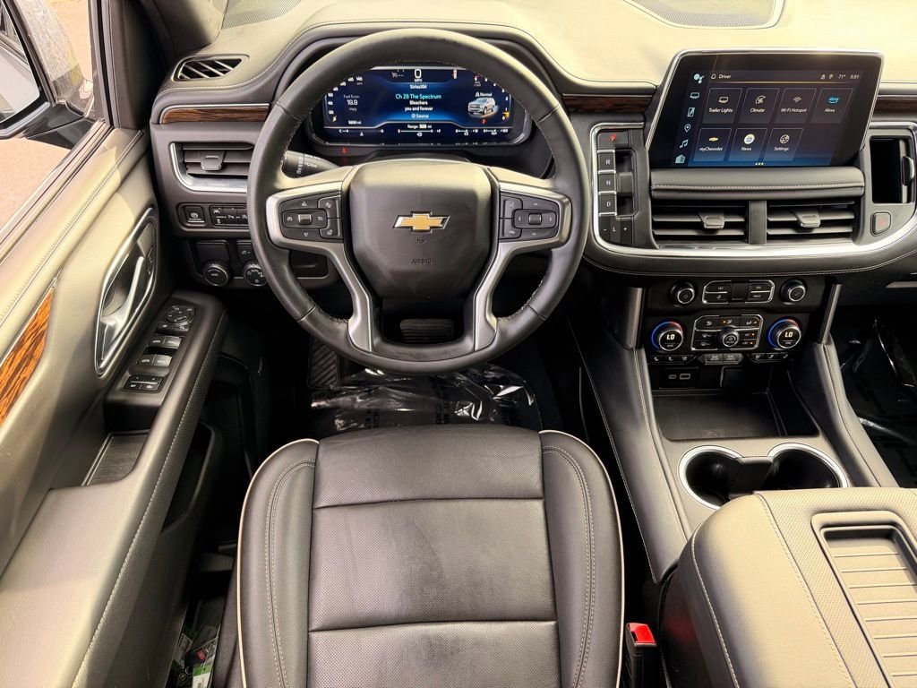 Used 2024 Chevrolet Tahoe Premier RWD image 18