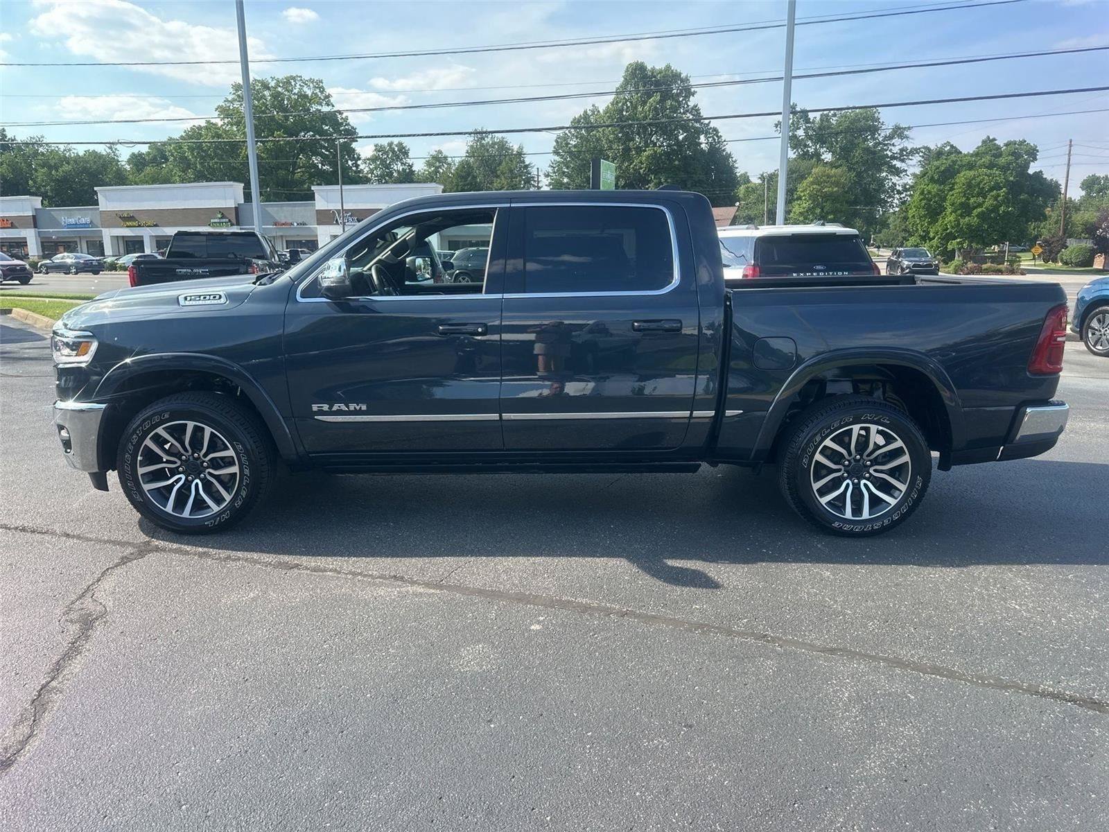 Used 2026 RAM 1500 Limited AWD/4WD image 6