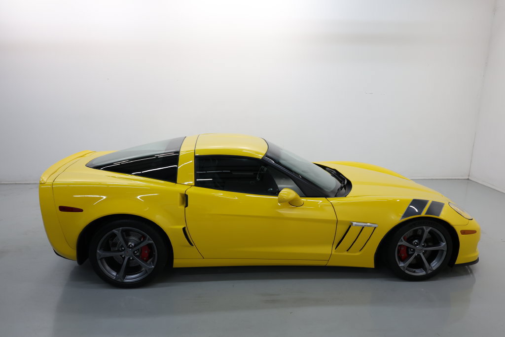 Used 2012 Chevrolet Corvette Grand Sport w/ 4LT Preferred Equipment Group RWD image 54