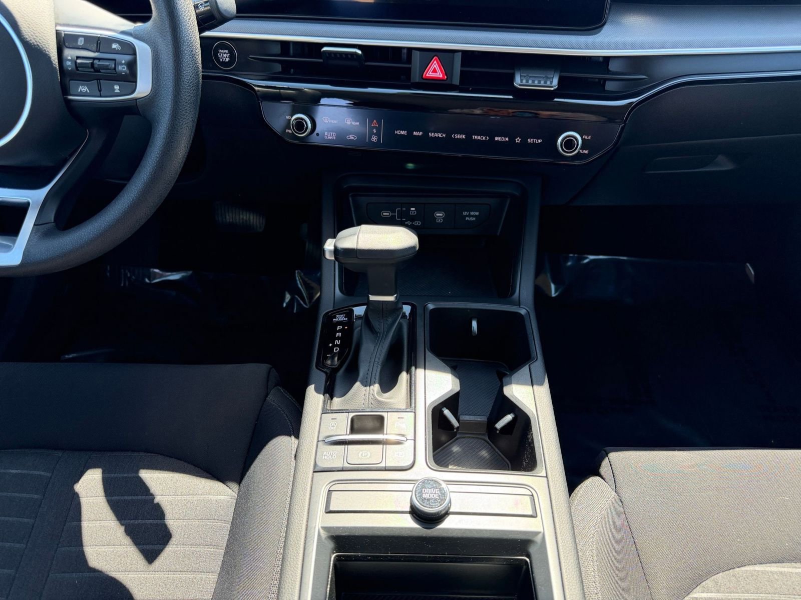 Used 2025 Kia K5 LXS FWD image 40