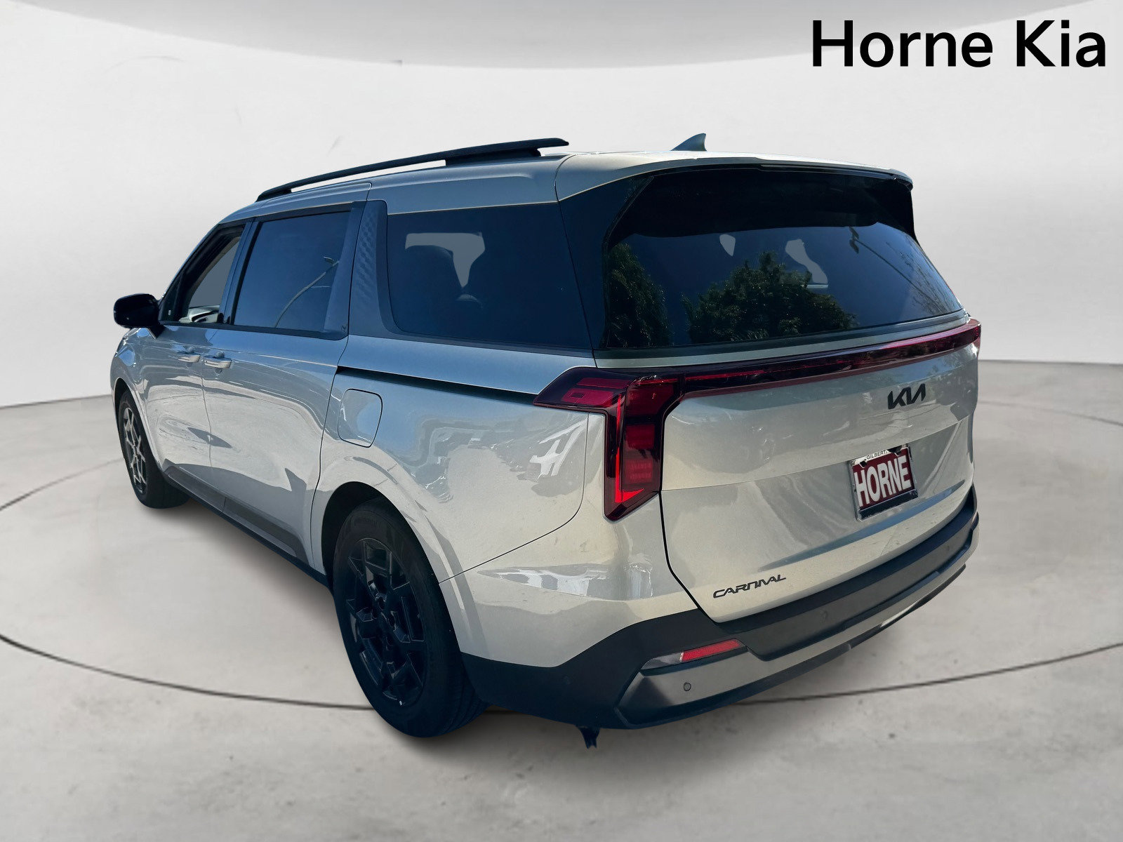 New 2026 Kia Carnival SX w/ SX Dark Edition Package image 5