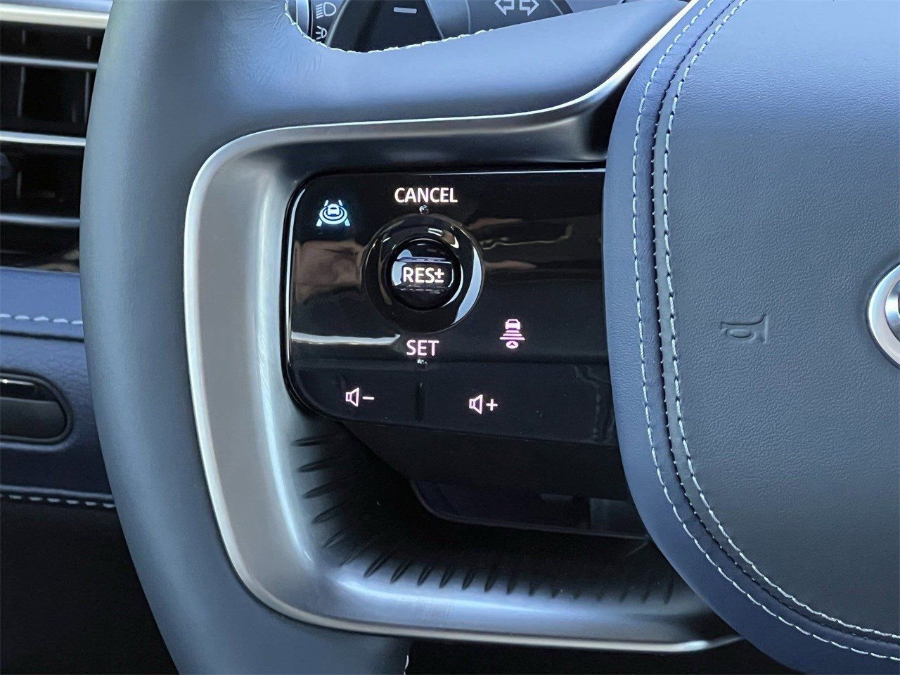 New 2026 INFINITI QX80 4WD w/ Sport Exterior Package image 12