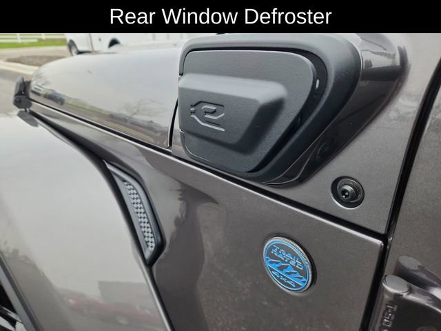 Used 2025 Jeep Wrangler Sahara 4xe w/ Safety Group image 15