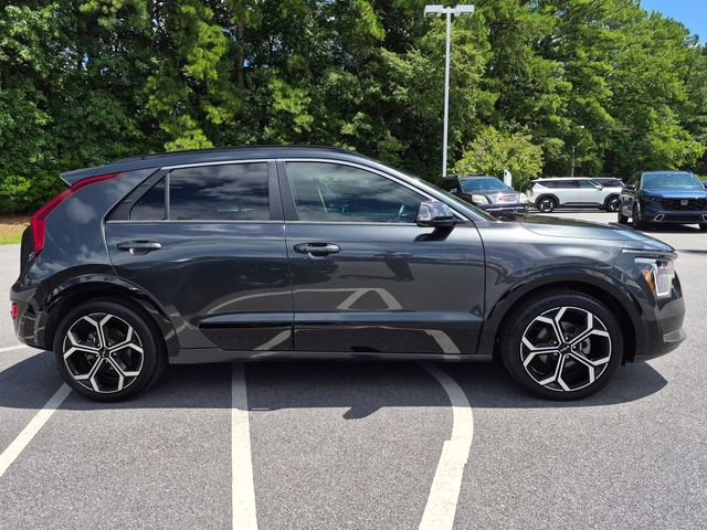 Used 2024 Kia Niro EX Touring FWD image 2