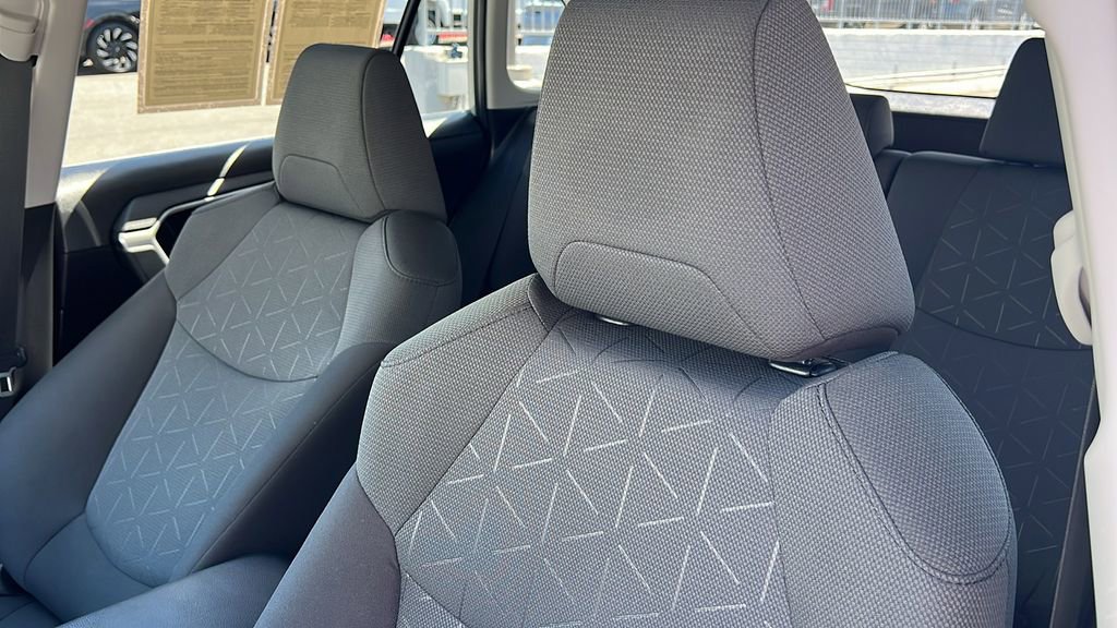 Used 2019 Toyota RAV4 XLE w/ All Weather Liner Package FWD image 14