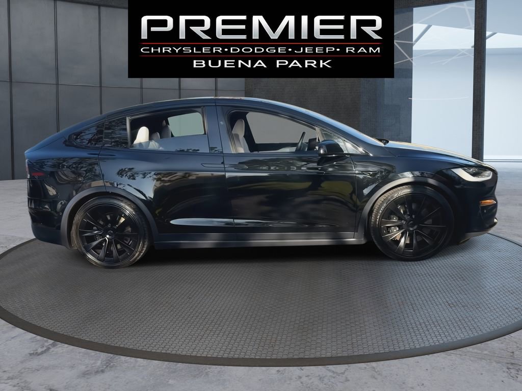 Used 2022 Tesla Model X AWD/4WD image 9