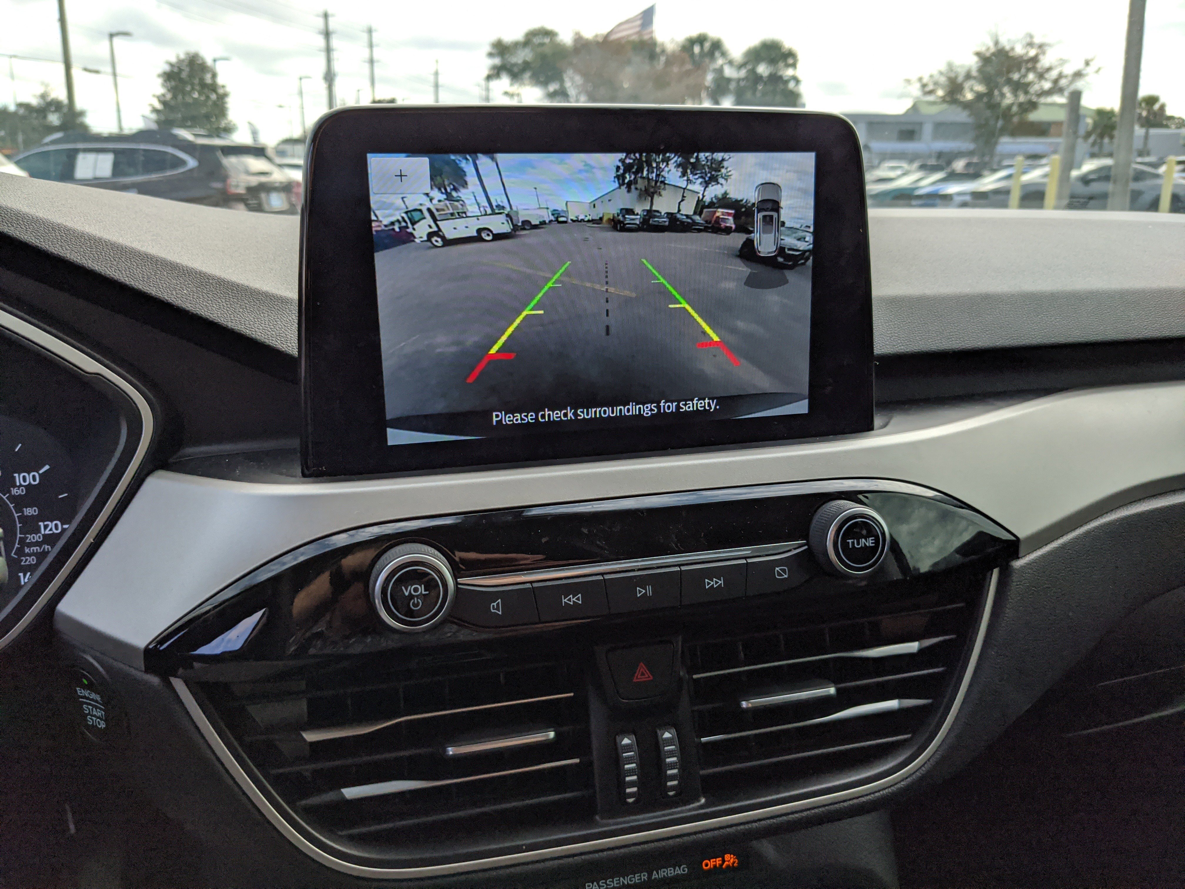 Certified 2022 Ford Escape SEL image 24