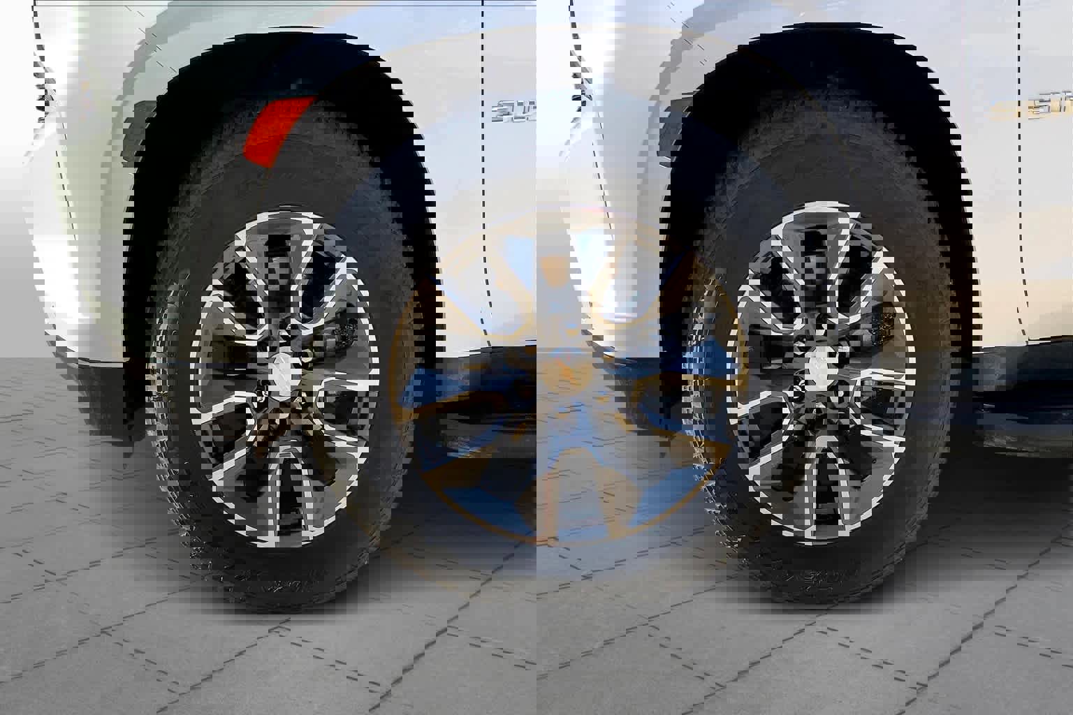 Used 2021 Chevrolet Suburban LT w/ LT Signature Package image 11