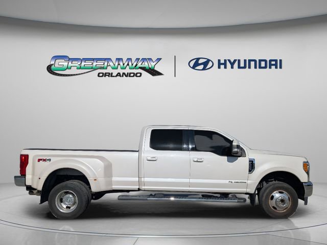 Used 2019 Ford F350 Lariat w/ Lariat Ultimate Package AWD/4WD image 9