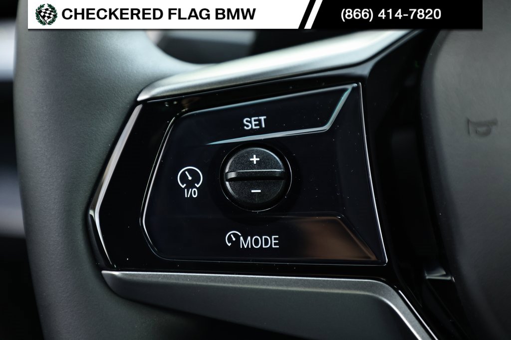 Certified 2025 BMW 530i w/ Premium Package image 34