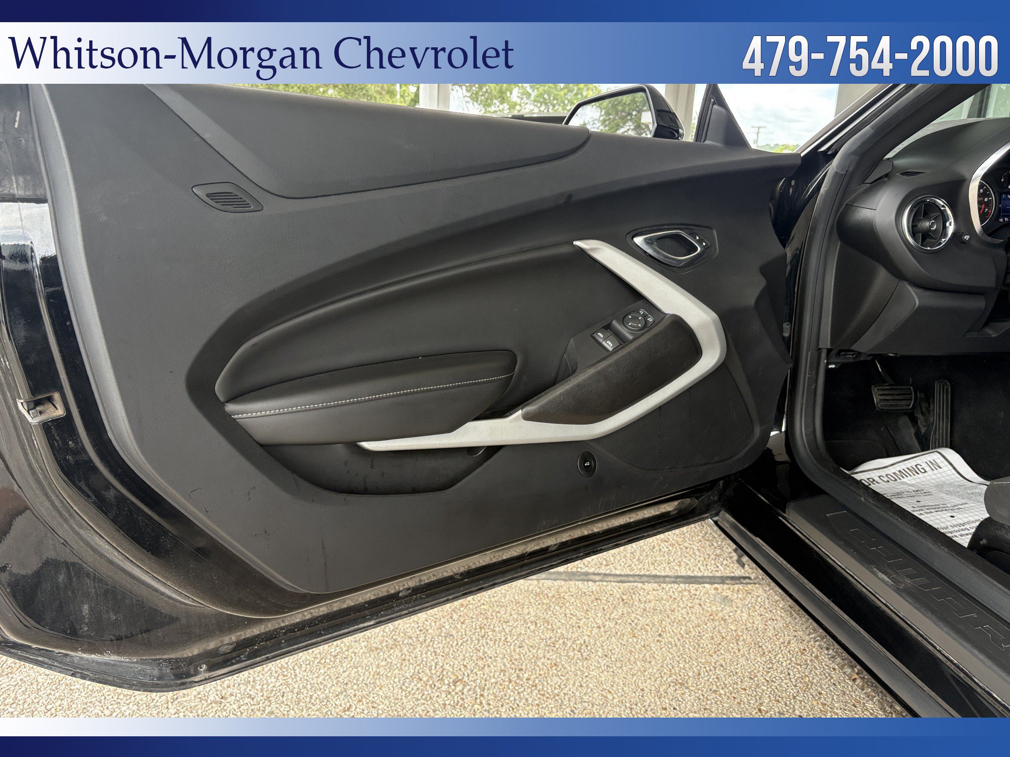 Used 2021 Chevrolet Camaro LT RWD image 16