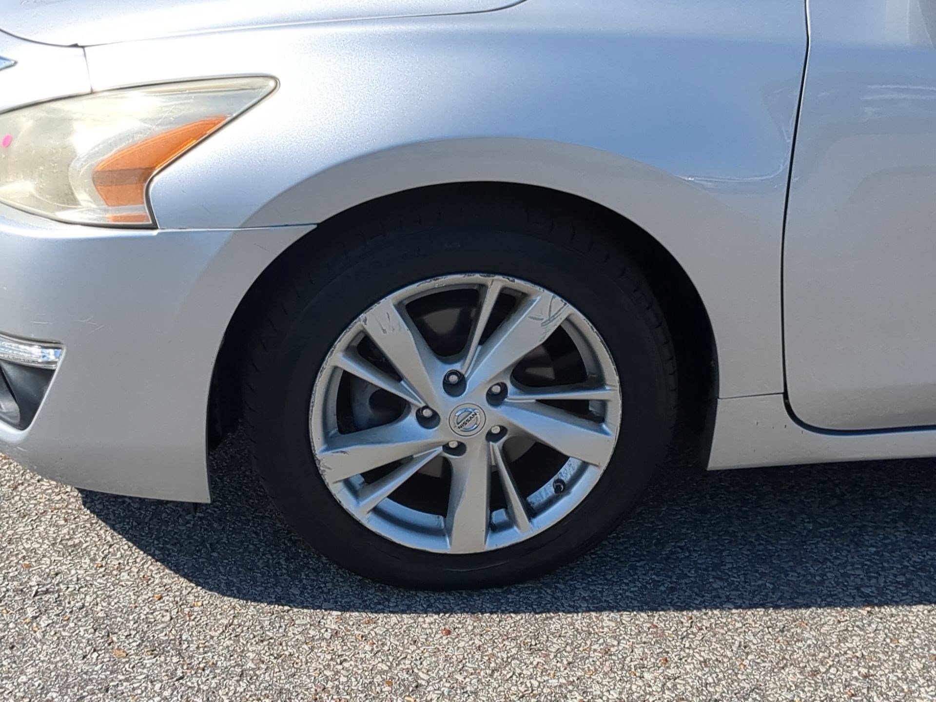 Used 2014 Nissan Altima 2.5 SL w/ Moonroof Package image 10