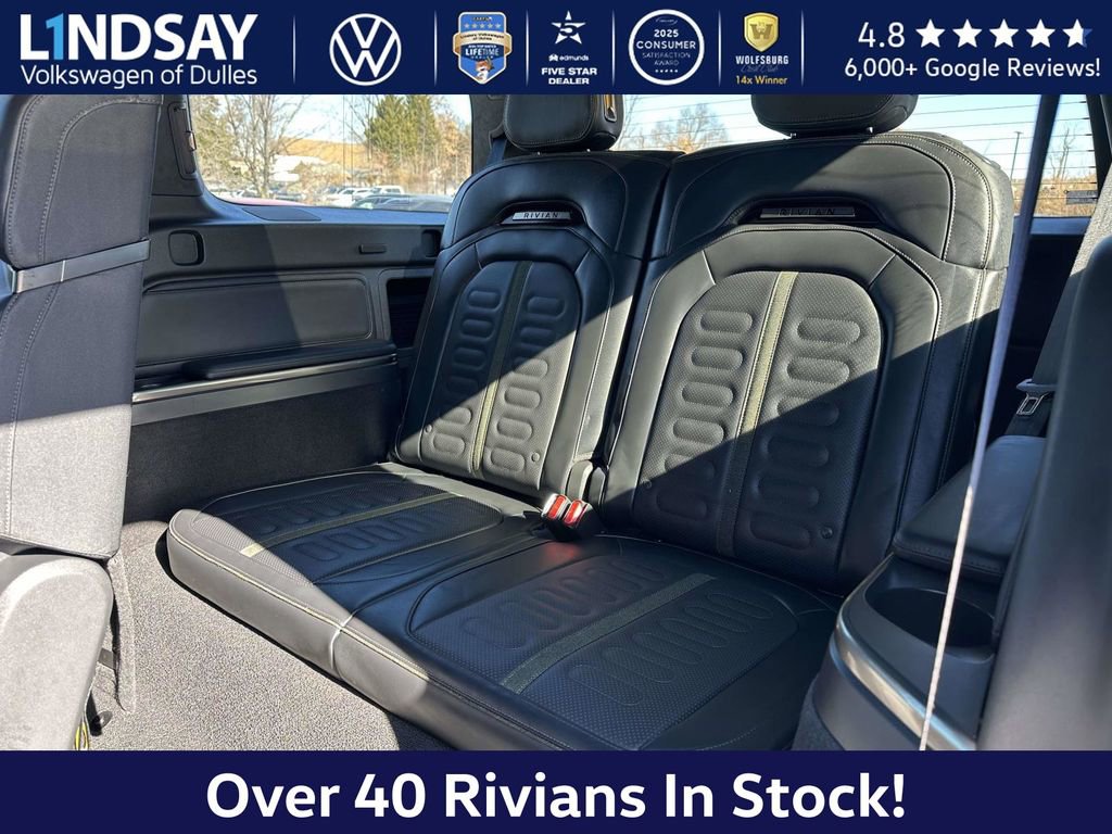 Used 2025 Rivian R1S Adventure image 15