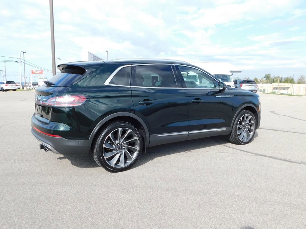 Used 2021 Lincoln Nautilus Reserve w/ Equipment Group 201A image 3