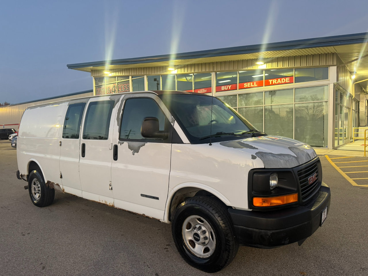 Used 2004 GMC Savana 3500 Extended image 3