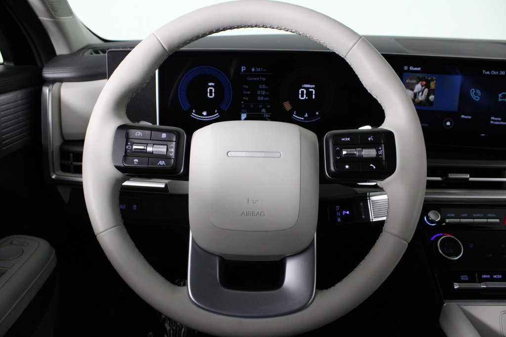 Certified 2026 Hyundai Santa Fe SEL FWD image 10