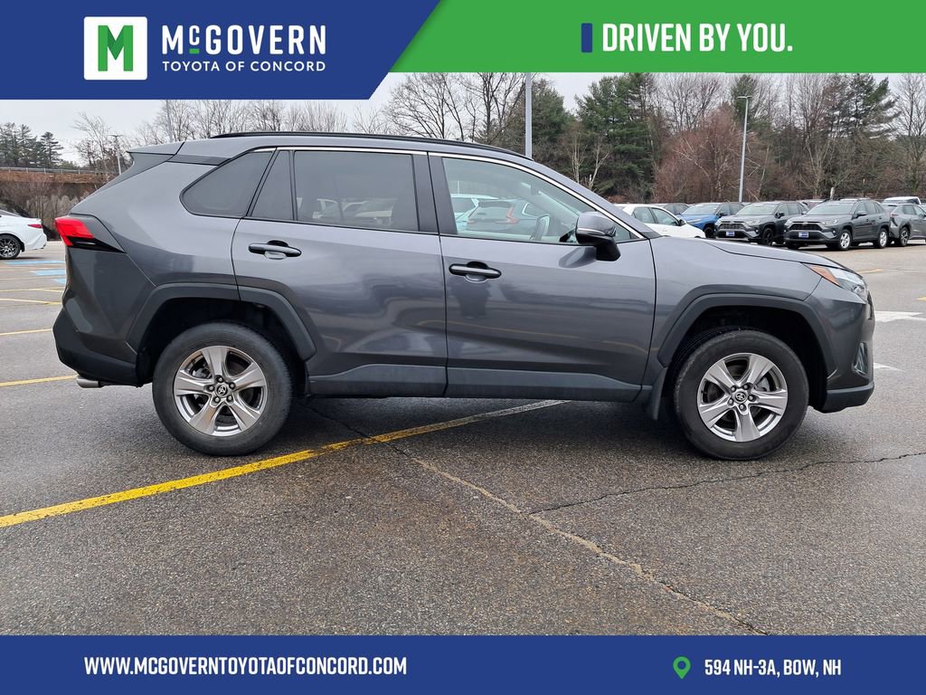 Used 2024 Toyota RAV4 XLE AWD/4WD image 8