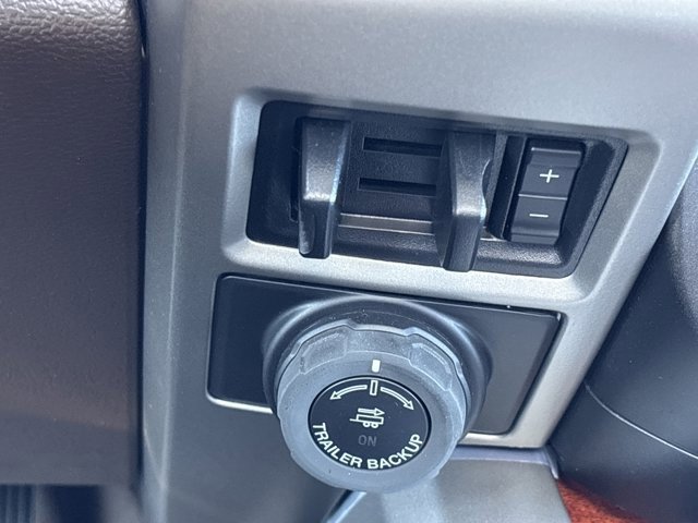 Used 2021 Ford F250 King Ranch w/ King Ranch Ultimate Package image 38