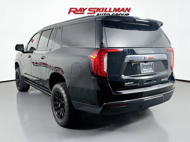 Used 2023 GMC Yukon XL AT4 w/ Technology Package AWD/4WD image 5
