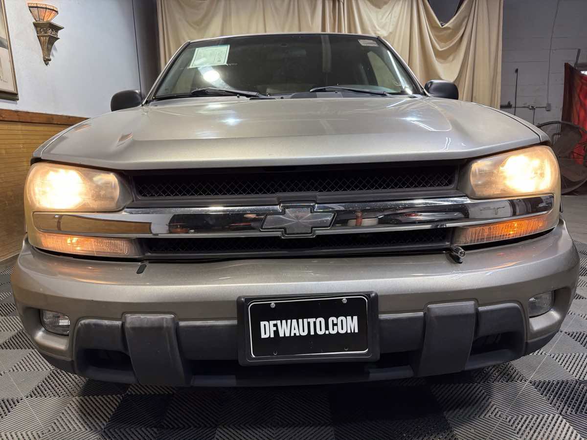 Used 2003 Chevrolet TrailBlazer LT image 3