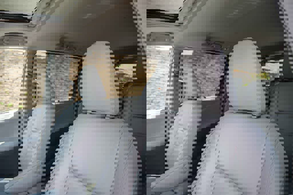 Used 2016 Toyota Sienna XLE image 17