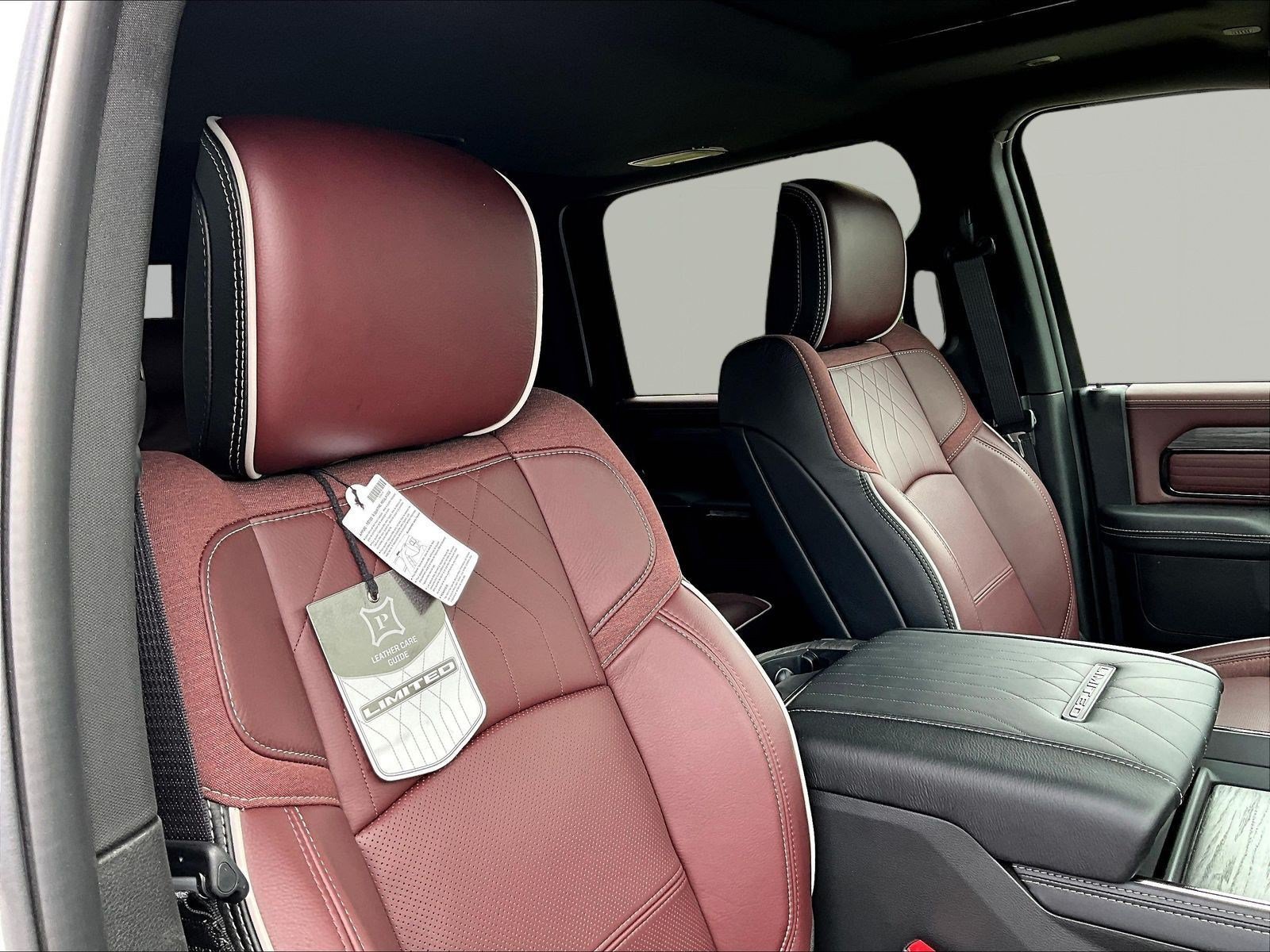 New 2026 RAM 2500 Limited AWD/4WD image 18