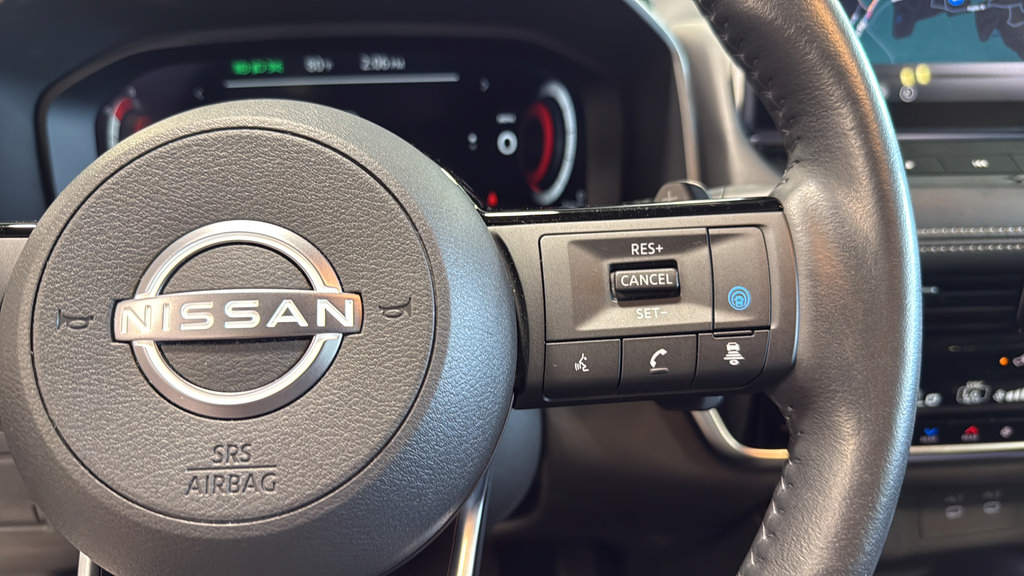 Used 2024 Nissan Rogue Platinum w/ Platinum Premium Package AWD/4WD image 24