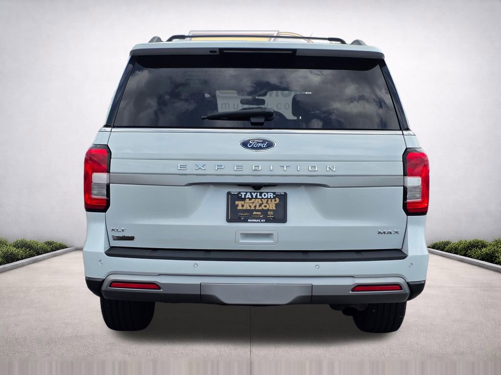 Used 2023 Ford Expedition Max XLT AWD/4WD image 6