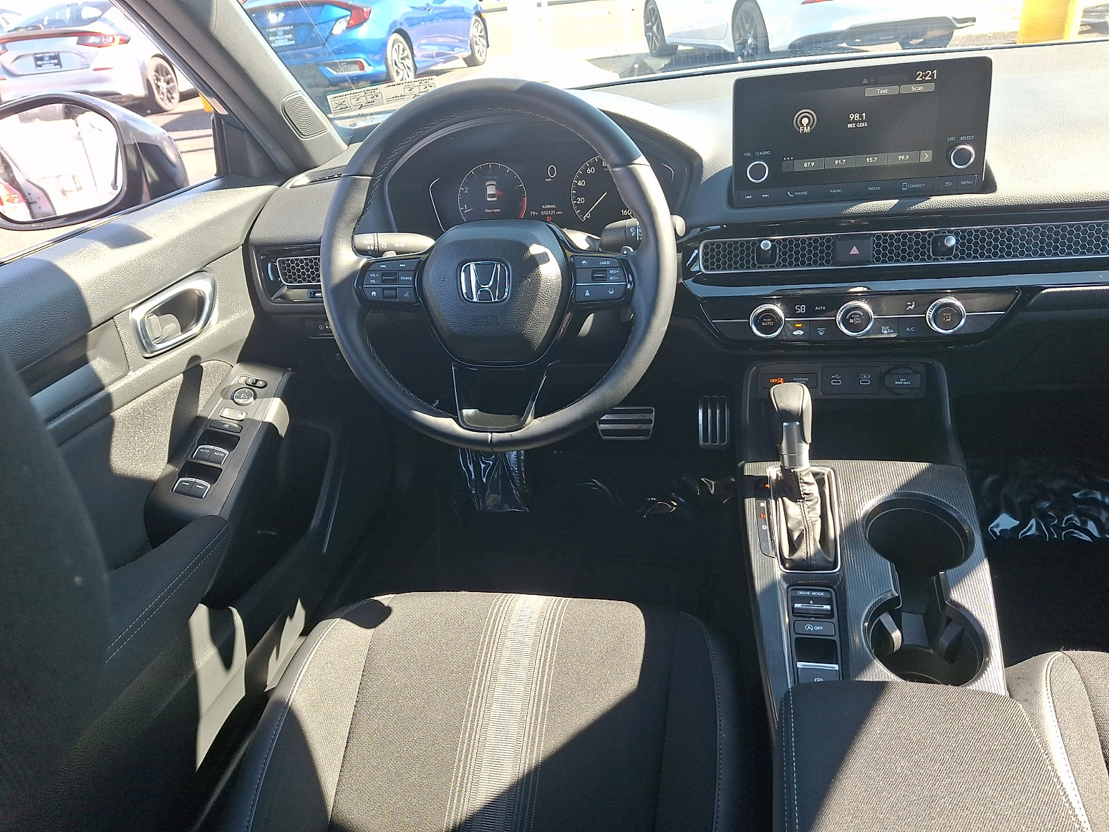Used 2025 Honda Civic Sport image 10