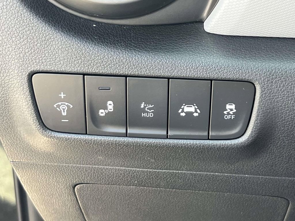Used 2021 Hyundai Kona Ultimate AWD/4WD image 21