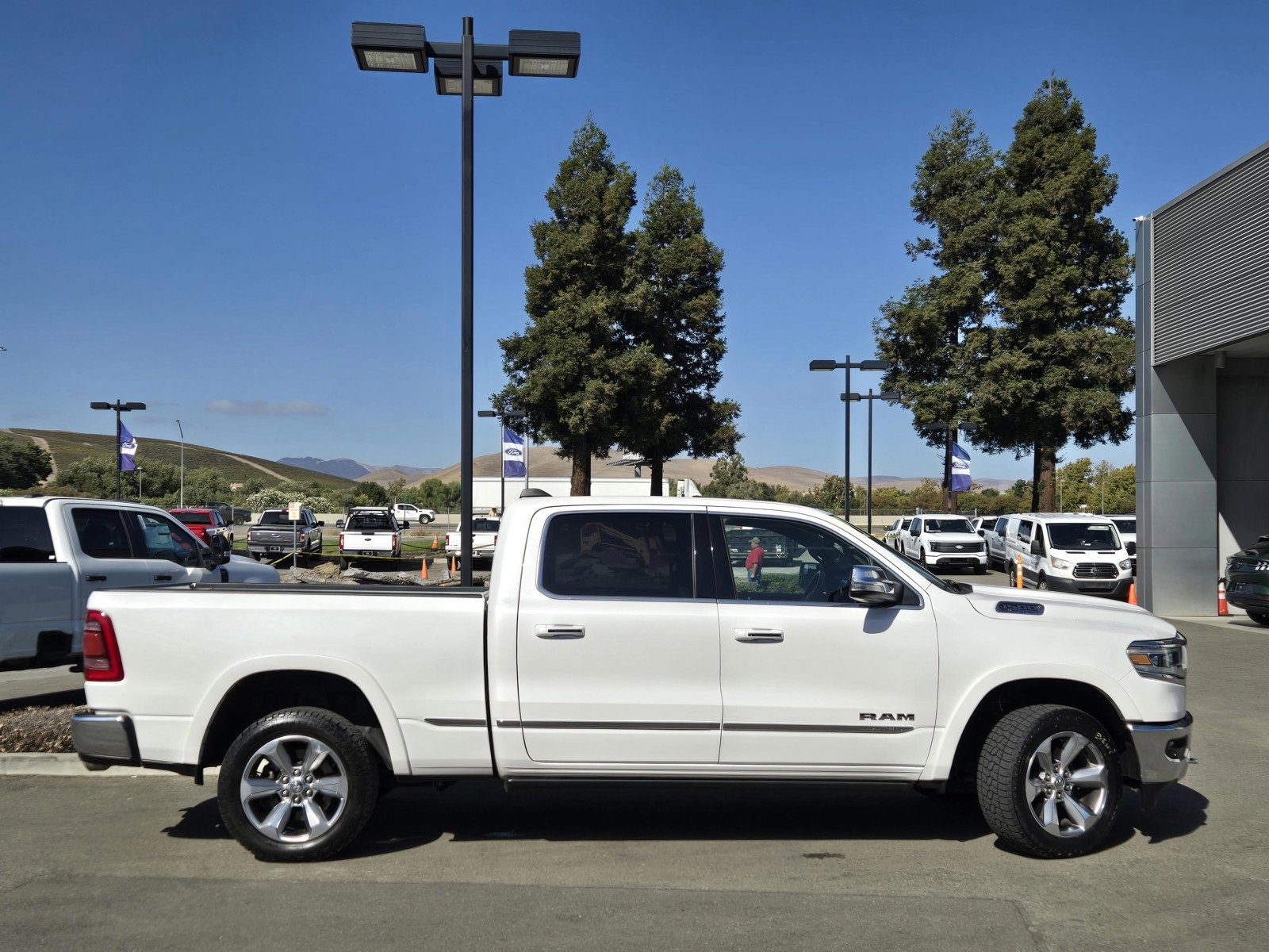 Used 2021 RAM 1500 Limited w/ Trailer Tow Group image 4