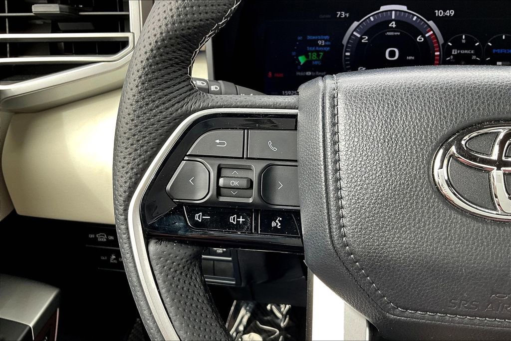 Used 2024 Toyota Sequoia Capstone image 11